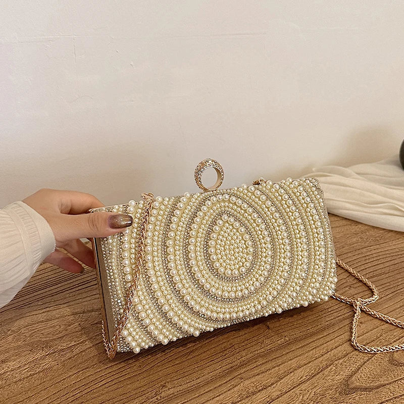 Bolsa Carteira Com Brilhantes,Elegante e Requintada.