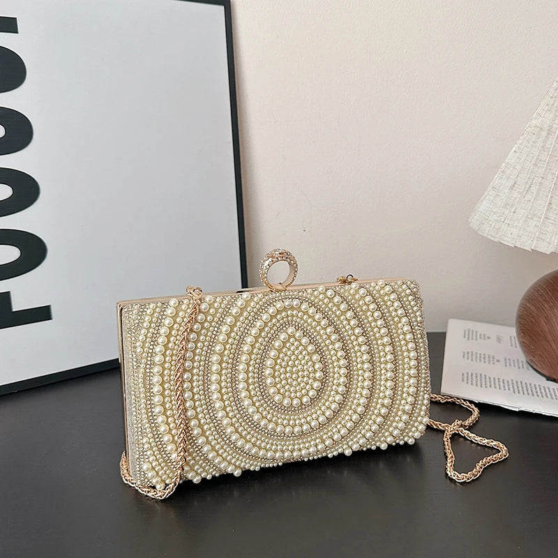 Bolsa Carteira Com Brilhantes,Elegante e Requintada.