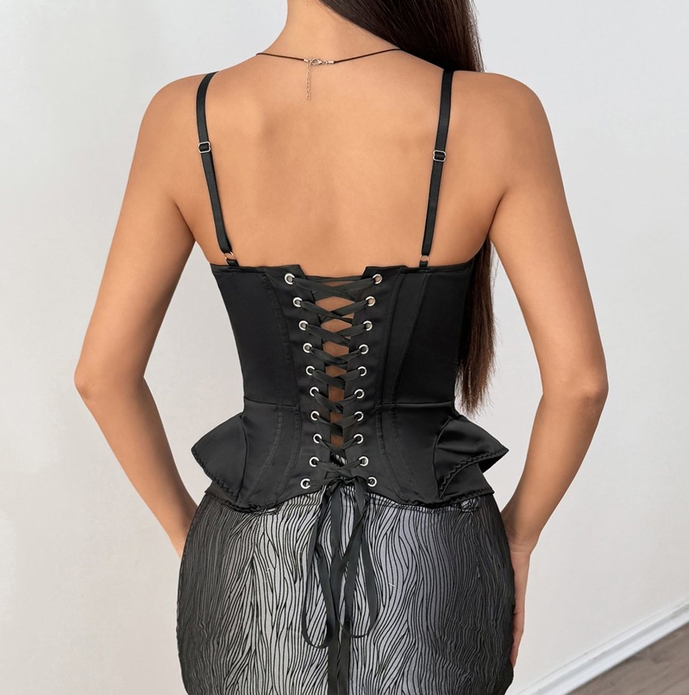 Bright Black Mesh Panel Double - Layer Hem Sleeveless Camisole With Front Design - VEZTIVIA