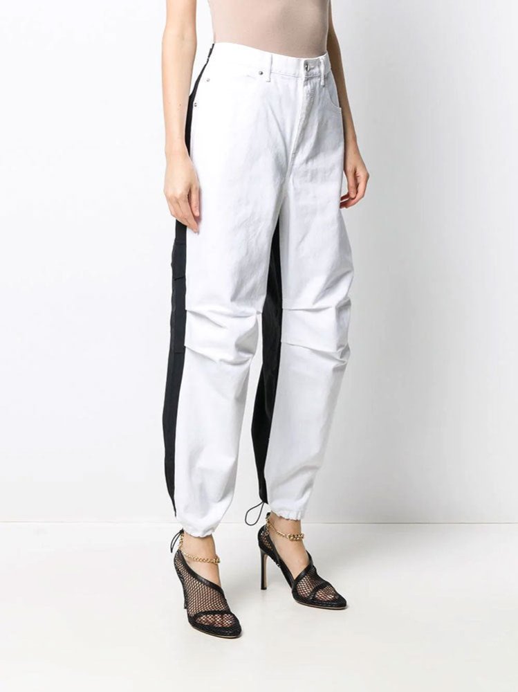 Calça Jeans Cargo Reta com Recortes e Elástico - VEZTIVIA