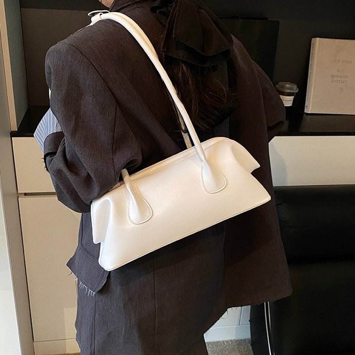 High - end, High - capacity Baguette Underarm Bag, Fashionable Style - VEZTIVIA