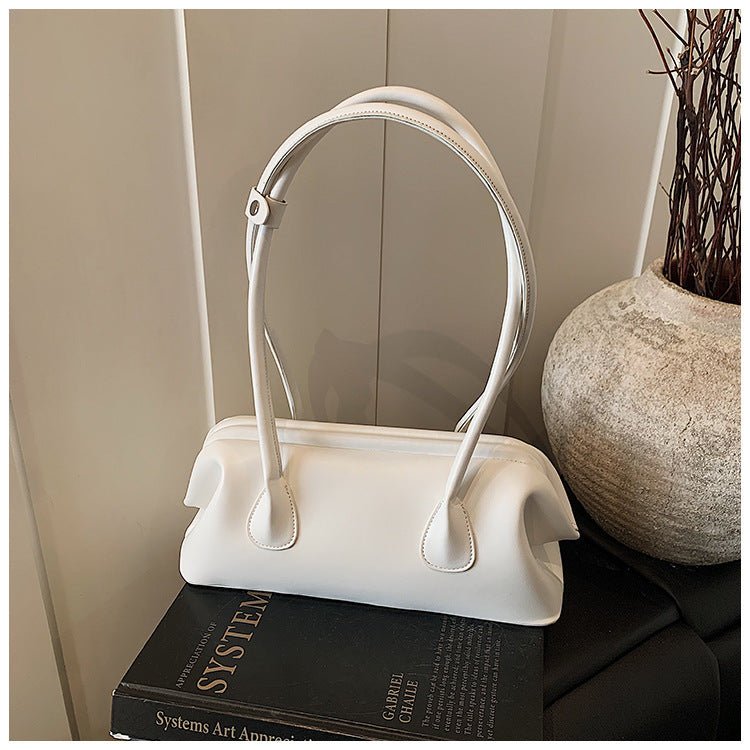 High - end, High - capacity Baguette Underarm Bag, Fashionable Style - VEZTIVIA