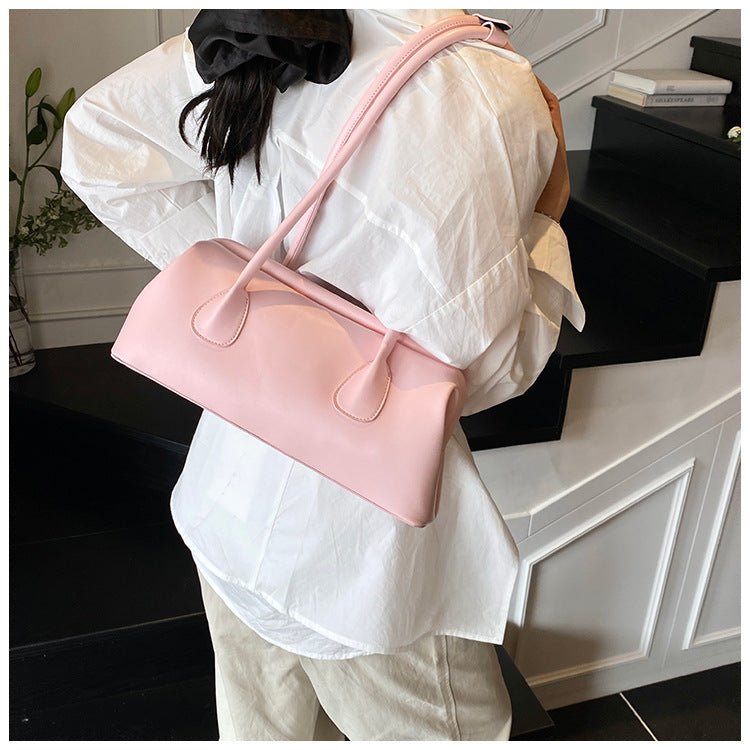 High - end, High - capacity Baguette Underarm Bag, Fashionable Style - VEZTIVIA