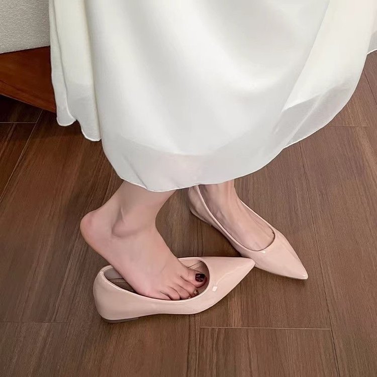 Sapatilha Feminina de Bico Fino Nude, Estilo Francês, Decote Baixo e Design de Fada - VEZTIVIA